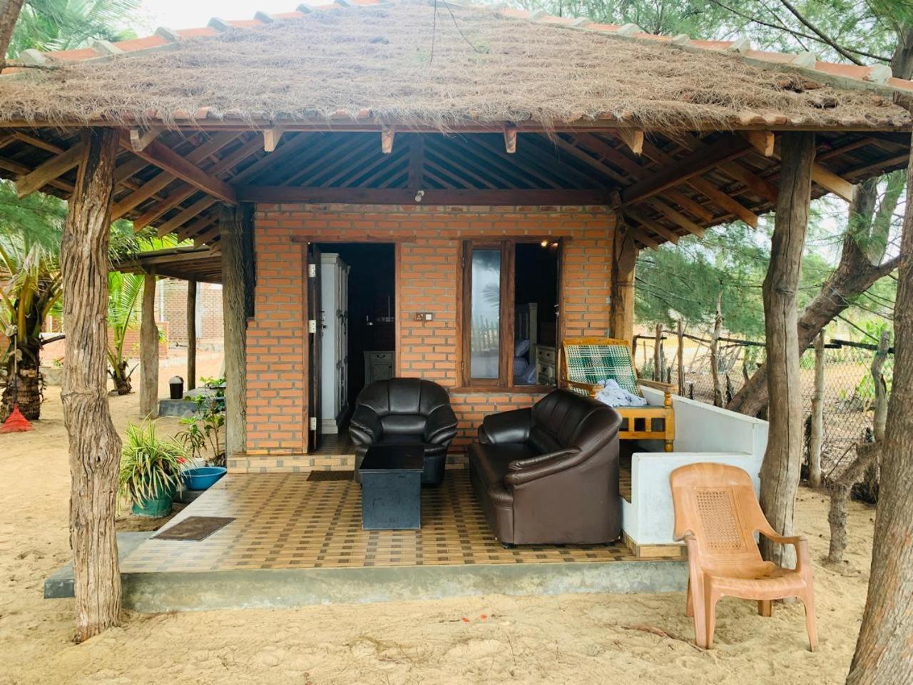 Shim Beach Resort Arugam Bay Eksteriør billede